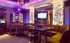 會議室 KTV隔音指南來了！金屬隔音板的應(yīng)用